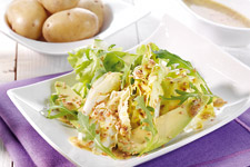 Salat mit Gemüse & Tomatensuppe