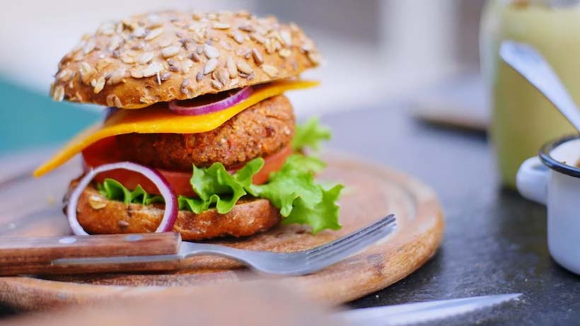 TischleinDeckDich burger à la „Toskánsko“