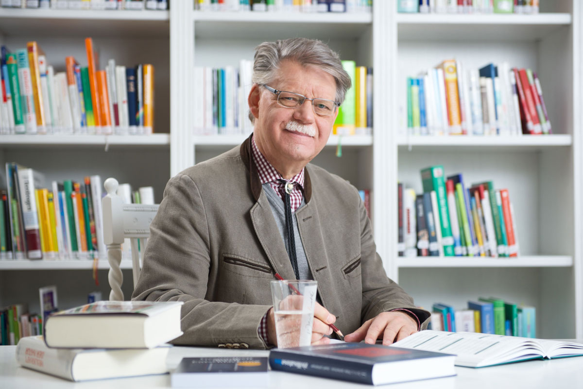 Dr. h. c. Peter Jentschura